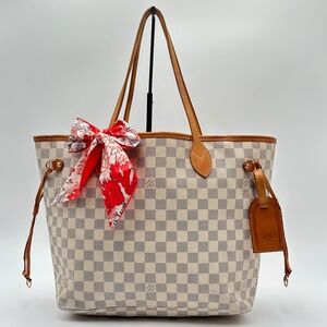 Authentic Louis Vuitton 2010 Damier Azur Neverfull MM Tote
